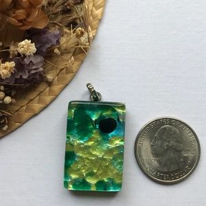 Green and yellow pendant